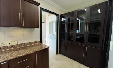 Venta de Penthouse en Costa del Este, Ph Ocean Two
