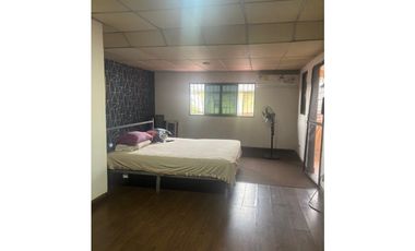 VENDO O ALQUILO CASA EN CONDADO DEL REY