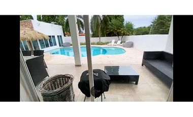 Vendo Hermosa Casa de Playa/Spectacular House for Sale in Coronado