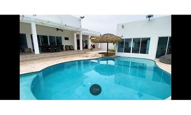 Vendo Hermosa Casa de Playa/Spectacular House for Sale in Coronado