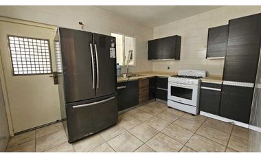 VENTA CASA BRISAS DEL GOLF (MR)