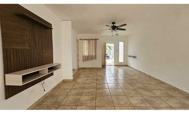 VENTA CASA BRISAS DEL GOLF (MR)
