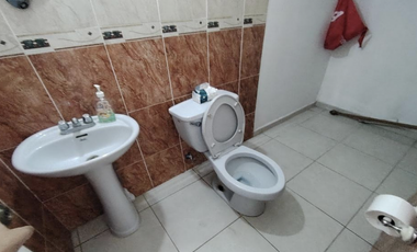 LAS CUMBRES / URB. SAN ANDRES / 184M / 3 HABITACION / FRENTE AL METRO