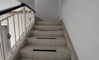 SE VENDE CASA EN LAS CUMBRES URB. SAN ANDRES FRENTE AL METRO