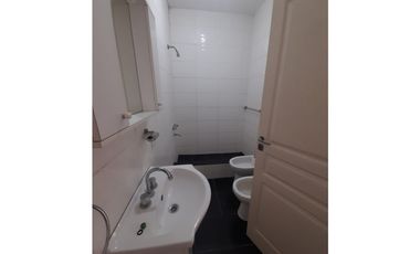HERMOSO DEPARTAMENTO EN ALQUILER. EXCELENTE UBICACION