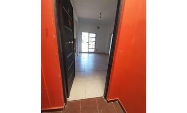 HERMOSO DEPARTAMENTO EN ALQUILER. EXCELENTE UBICACION