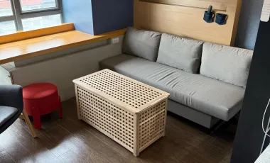 Fully Furnished Studio unit 38Sqm