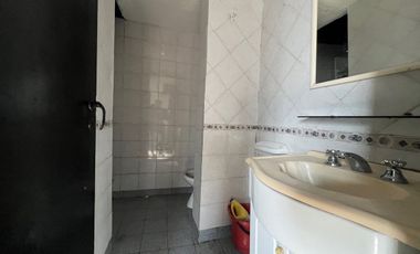 Venta local Lanus,