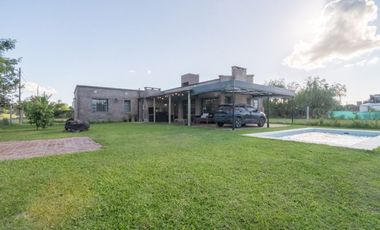 Arroyo Leyes, Impecable Casa de 3 Dormitorios