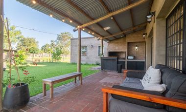 Arroyo Leyes, Impecable Casa de 3 Dormitorios