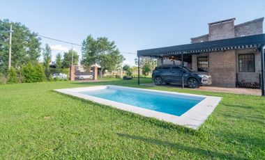 Arroyo Leyes, Impecable Casa de 3 Dormitorios