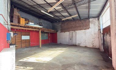 Galpón en alquiler de 90m2 ubicado en Regional