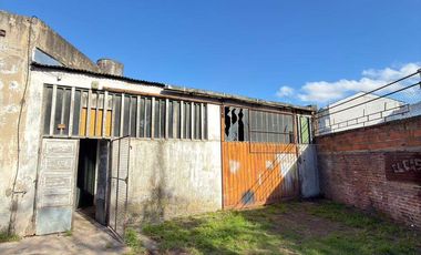 Galpón en alquiler de 90m2 ubicado en Regional