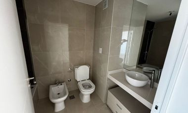 Exclusivo Depto en Alquiler - Amarras Center III