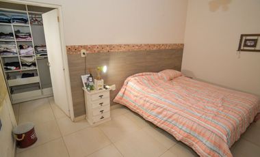 Casa espaciosa sobre Bv Pellgrini!