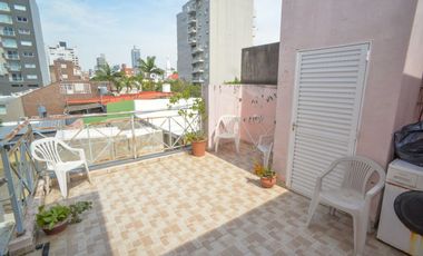 Casa espaciosa sobre Bv Pellgrini!
