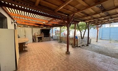 CASA 3D 2B CALLE UNO 1530 GUILLERMO CONQUISTADOR LA FLORIDA