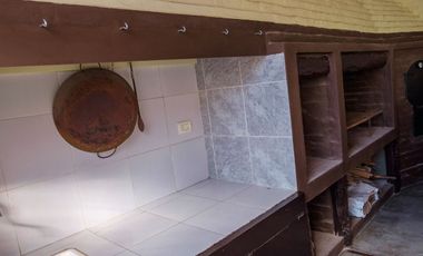 CASA 3 dormitorios con jardín en RECONQUISTA (Sta