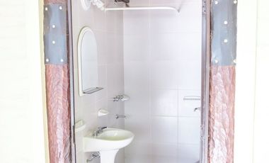 CASA 3 dormitorios con jardín en RECONQUISTA (Sta