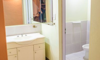 CASA 3 dormitorios con jardín en RECONQUISTA (Sta
