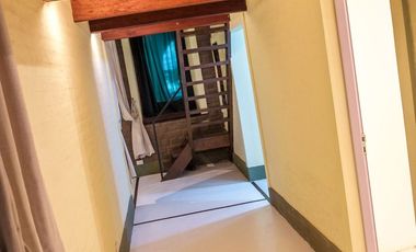 CASA 3 dormitorios con jardín en RECONQUISTA (Sta