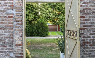 SE VENDE QUINCHO EN CLUB DE CAMPO LA RURAL RQTA.