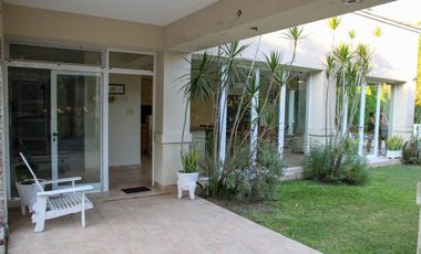 SE VENDE QUINCHO EN CLUB DE CAMPO LA RURAL RQTA.