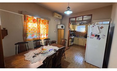 Venta casa 4 Amb- Paso Del Rey Centro