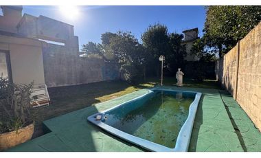 Venta casa 4 Amb- Paso Del Rey Centro