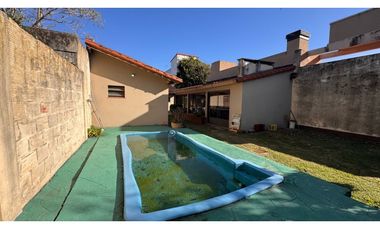 Venta casa 4 Amb- Paso Del Rey Centro