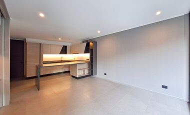 Av. Las Condes 10800 (1 Est /1 Bod) [3167-6]