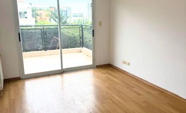 Casa en alquiler en Altos de Hudson II