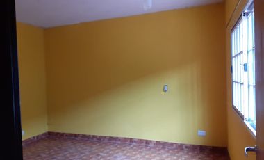 Departamento en alquiler en Isidro Casanova