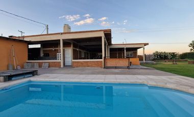 VENTA CASA QUINTA AMOBLADA EN ALBARDON