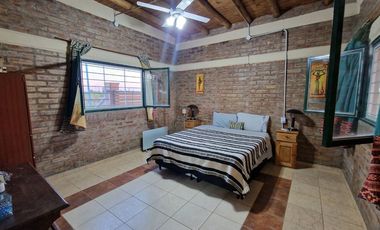 VENTA CASA QUINTA AMOBLADA EN ALBARDON