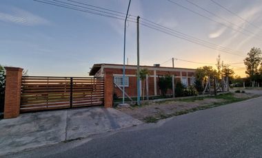 VENTA CASA QUINTA AMOBLADA EN ALBARDON