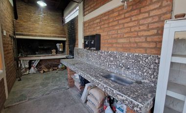 VENTA CASA QUINTA AMOBLADA EN ALBARDON