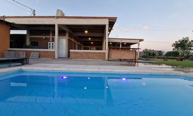 VENTA CASA QUINTA AMOBLADA EN ALBARDON