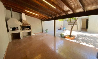VENTA CASA 3 AMB EN BARRIO LA PERLA TEMPERLEY