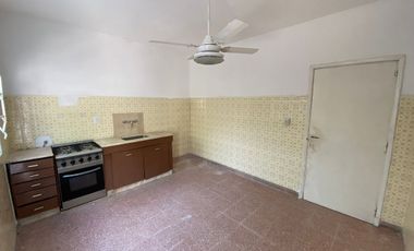 VENTA CASA 3 AMB EN BARRIO LA PERLA TEMPERLEY