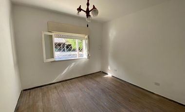 VENTA CASA 3 AMB EN BARRIO LA PERLA TEMPERLEY