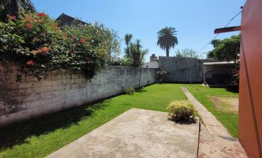 Venta Casa Lanús 3 ambientes Jardín  Parrilla Qcho