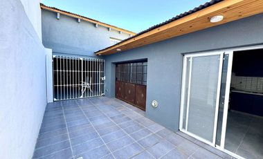 Casa 4 Amb. Reciclada - S.A de Areco-Apto crédito