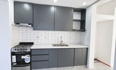 Casa 4 Amb. Reciclada - S.A de Areco-Apto crédito