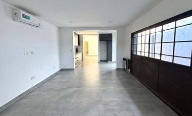 Casa 4 Amb. Reciclada - S.A de Areco-Apto crédito