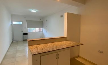 DEPARTAMENTO EN VENTA 1 DORMITORIO PLANTA ALTA