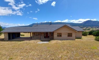 Casa en venta  en COYHAIQUE