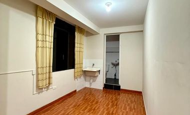 Alquilo minidpto de ESTRENO en 4to piso en urb. Honor y Lealtad.