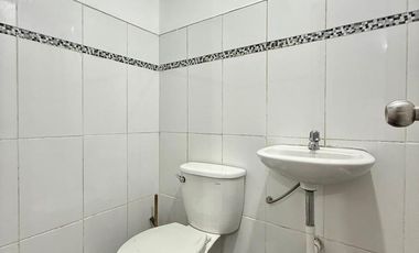 Alquilo minidpto de ESTRENO en 4to piso en urb. Honor y Lealtad.