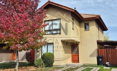 Casa en arriendo  en MACHALÍ